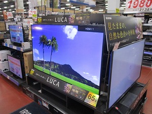 65型TV.jpg