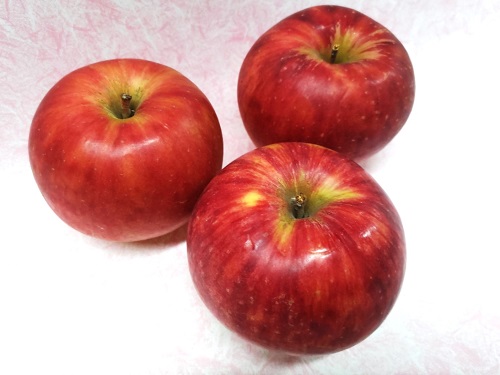 リンゴ (2).JPG